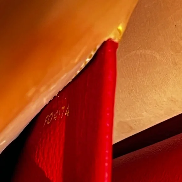 Louis Vuitton x Louboutin: Iconoclast LV Spiked Celebrity Tote Bag (300 made) - Picture 16 of 17